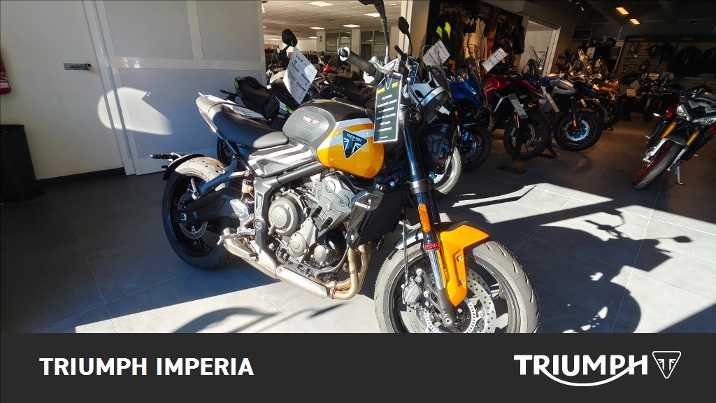 TRIUMPH Trident 660 Cosmic Yellow / Sapphire Black Abs