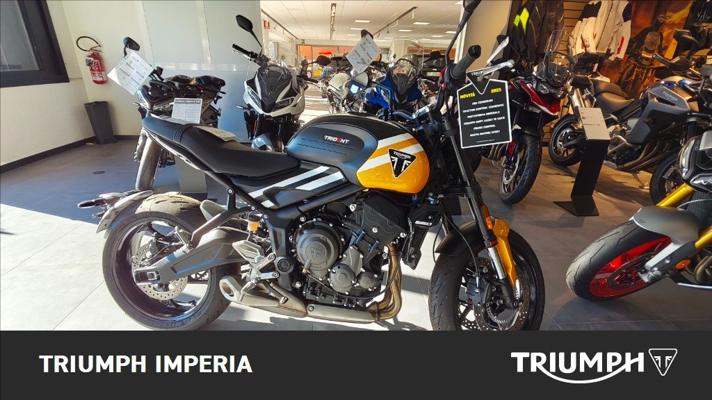 TRIUMPH Trident 660 Cosmic Yellow / Sapphire Black Abs