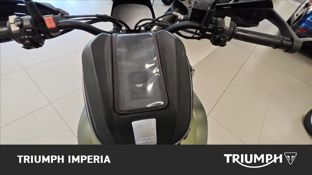 MOTO MORINI Seiemmezzo SCR 650 Abs